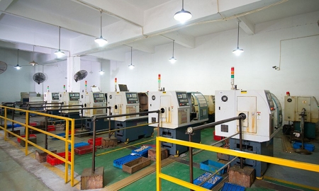 CNC lock cylinder processing workshop